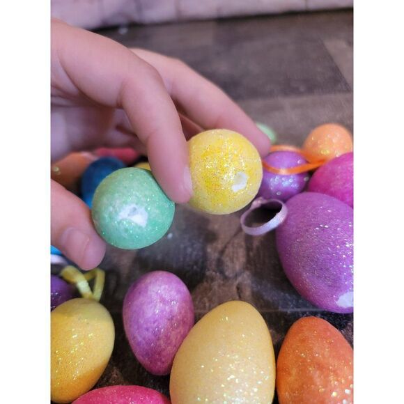 Multicolor Easter egg glitter ornament set home decor - Picture 7 of 7
